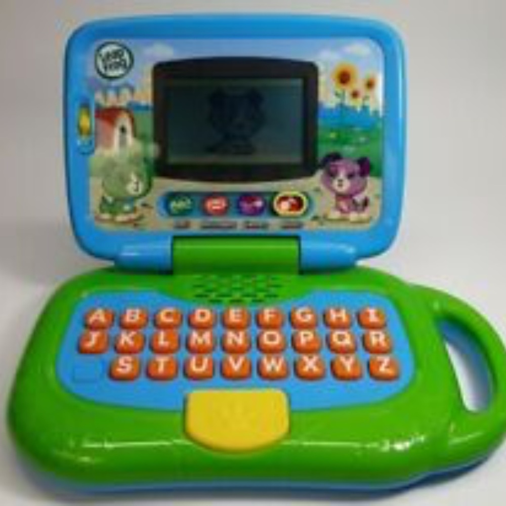 Bundle LeapFrog Tablet (NWOT)